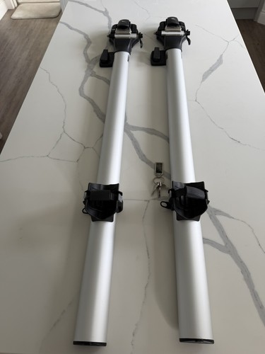 Thule thruride 565 - thule, mount